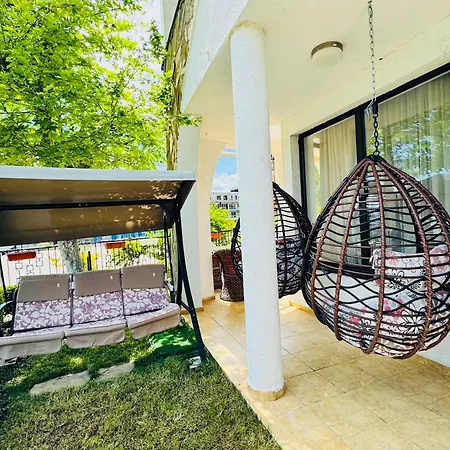 Vodenicata Garden Апартамент *